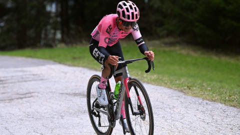 Alexander Cepeda, durante la Etapa 1 del Tour de los Alpes, el lunes 17 de abril de 2023.