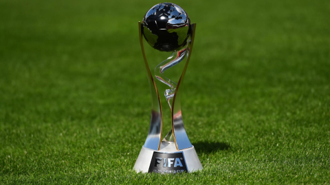 El trofeo del Mundial Sub 20 de la FIFA.