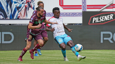 Maicon Solís, durante el partido de El Nacional ante Mushuc Runa, el 7 de mayo de 2023.