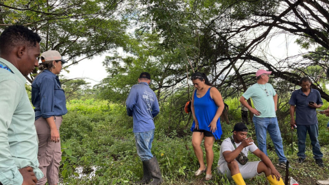 Miles de personas fueron desalojadas del parque Samanes, en Guayaquil, el 7 de mayo de 2023. 