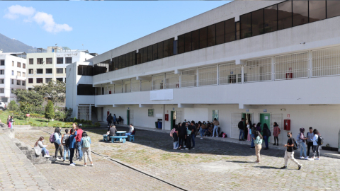 Inicio de clases en la Universidad Central del Ecuador, semestre 2022-2023