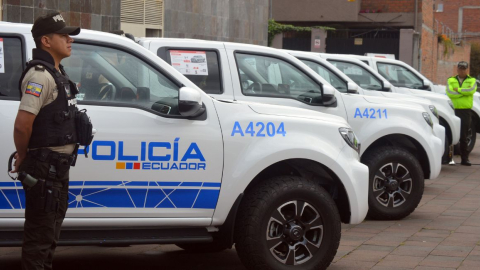 El Municipio de Cuenca entregó 10 camionetas a la Policía el 3 de mayo de 2023. 