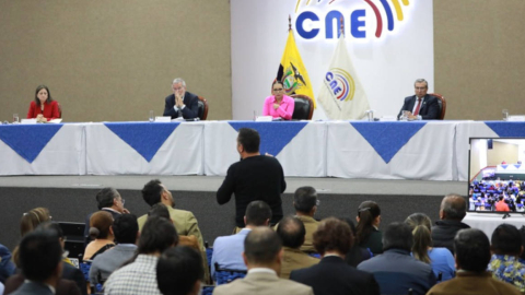 Consejo Consultivo de las organizaciones políticas en el Consejo Nacional Electoral (CNE). Quito, 23 de mayo de 2023