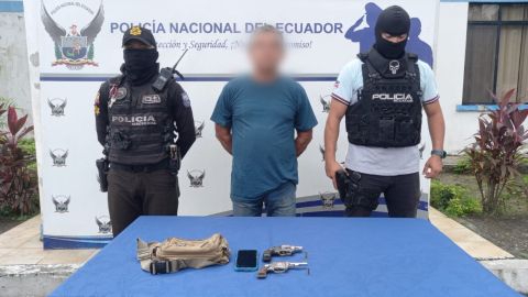 Momentos de la detención de alias 'viejo Óscar', en Guayaquil, el 13 de junio de 2023. 