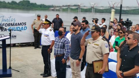 El alcalde de Durán, Luis Chonillo, en el acto de inauguración de una UPC en la ciudadela Abel GiIbert de Durán, este 15 de junio del 2023.