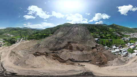 Vista aérea del deslizamiento de tierra en Alausí, que ocurrió el 26 de marzo de 2023.