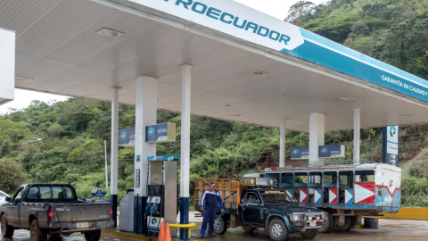 Gasolinera de la petrolera estatal Petroecuador, en Loja, el 3 de febrero de 2021.