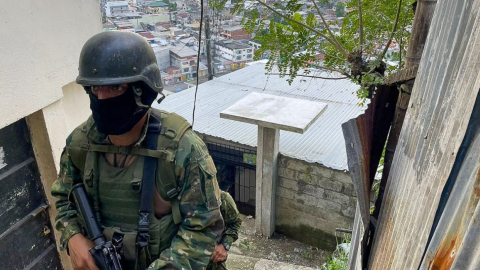 Militares intervinieron en el cerro Las Cabras, en Durán, el 30 de mayo de 2023.