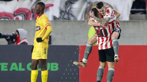 Barcelona se enfrenta a Estudiantes de La Plata por la Copa Sudamericana, el 18 de julio de 2023. 