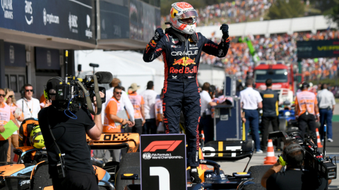 Max Verstappen festeja su victoria en el Gran Premio de Hungría, el 23 de julio de 2023. 