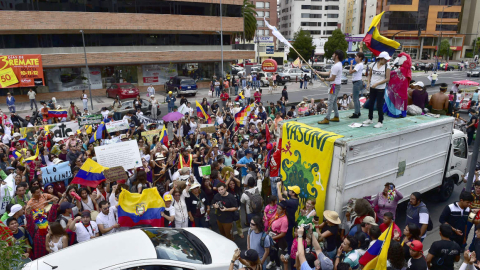 12 de abril de 2014. Entrega de las firmas para la consulta popular por el Yasuní, en Quito.