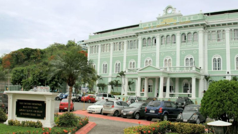 Hospital Luis Vernaza, uno de los centros de salud con los que cuenta la Junta de Beneficencia en Guayaquil.   