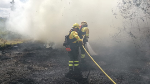 Bomberos controlaron incendio forestal en San Rafael el 13 de agosto de 2023