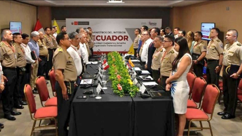 Reunión autoridades policiales de Ecuador y Perú el 24 de agosto de 2023.