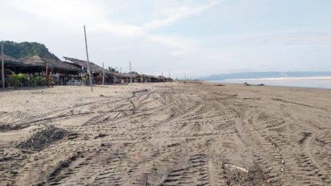 Imagen referencial de una playa de San Vicente, Manabí.