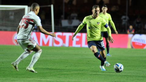 Ezequiel Piovi, el capitán de Liga de Quito, en el partido ante Sao Paulo, el 31 de agosto de 2023.