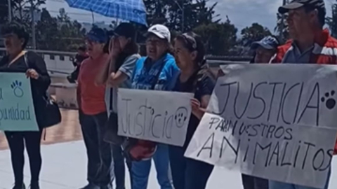 Colectivos hicieron un plantón para pedir justicia por la muerte de 'Angelita'.