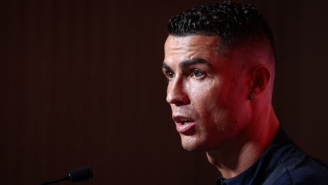 Cristiano Ronaldo asiste a una conferencia de prensa durante los preparativos para la fase de clasificación para la UEFA Euro 2024, el 6 de septiembre de 2023.