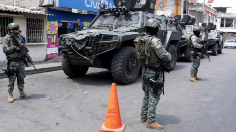 Una nueva jornada de operativos militares se realizó la tarde del 18 de septiembre de 2023 en el cantón Durán. Con la ayuda de los vehículos Cobra II, personal militar se desplegó en sectores como la ciudadela Abel Gilbert 3 y parte del Cerro de Las Cabras. 