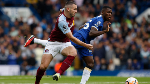 Moisés Caicedo, durante el partido del Chelsea ante Aston Villa, el 24 de septiembre de 2023.