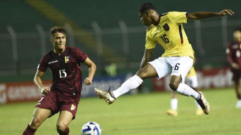 José Klinger, durante un partido ante Venezuela por el Sudamericano Sub 20, disputado el 26 de enero de 2023.