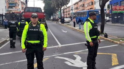 Policías interceptaron una camioneta en la que se movilizaban los presuntos delincuentes, el 11 de octubre de 2023.