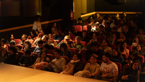 Proyección de cortometrajes en el festival EDOC en Quito