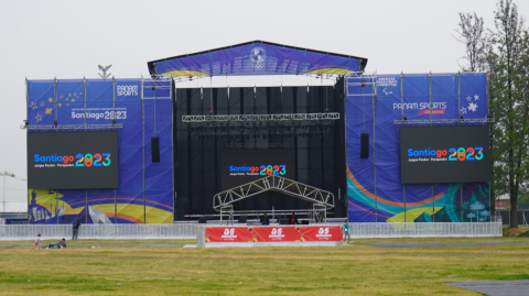 Vista del escenario en el Fan Fest de los Juegos Panamericanos de Santiago 2023.