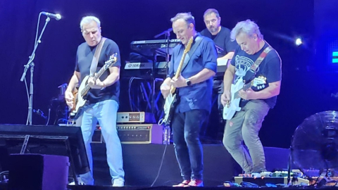 Integrantes de Hombres G, durante su concierto en Quito.