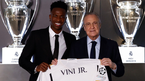 Vinicius Jr junto a Florentino Pérez el martes 31 de octubre.