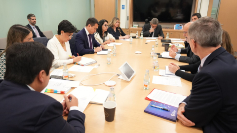 Reunión del presidente electo Daniel Noboa con el equipo del Fondo Monetario Internacional (FMI), en Washington, el 6 de noviembre de 2023.