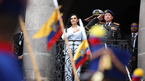 La vicepresidenta Verónica Abad durante el cambio de guardia en el Palacio de Carondelet, en Quito, el 28 de noviembre de 2023.