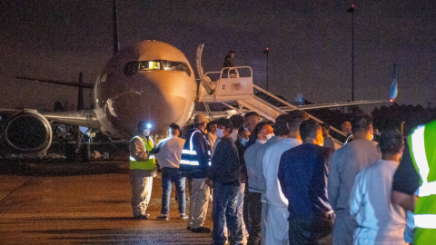 Imagen referencial de un vuelo de repatriación de migrantes irregulares desde Estados Unidos, en septiembre de 2023.