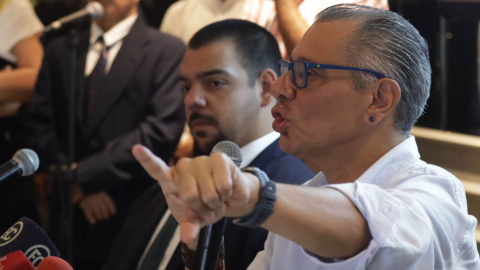 El exvicepresidente Jorge Glas, en una rueda de prensa el 17 de agosto de 2023.