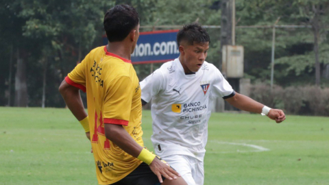 Liga de Quito y Barcelona se enfrentan en la final del campeonato nacional Sub 17. 