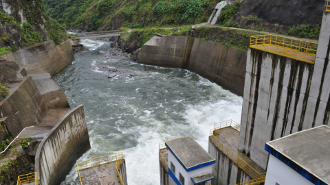 Imagen referencial de la Central Hidroeléctrica Delsitanisagua, en Ecyador, en 2019.