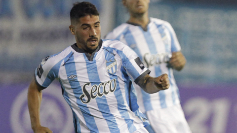 Cristian Erbes, durante un partido con Atlético Tucumán, el 5 de noviembre de 2020. 