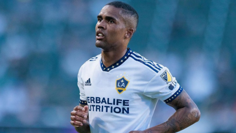 Douglas Costa, durante un partido con Los Angeles Galaxy, en 2023.