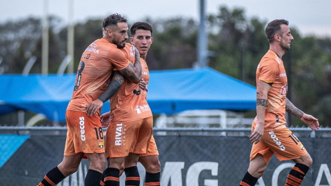 Barcelona SC celebra su gol ante New York City, este 24 de enero de 2024.