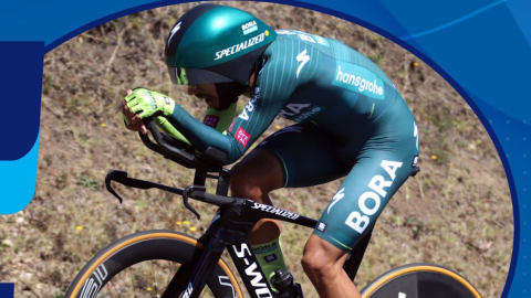 Daniel Felipe Martínez, durante la prueba de contrarreloj del Nacional de ciclismo en Colombia, el 25 de enero de 2025.