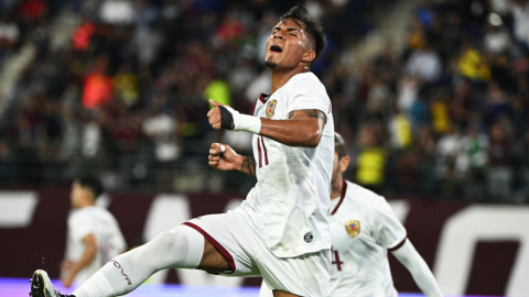 Jovanny Bolivar celebra su gol ante Colombia, en el Preolímpico Sudamericano, el pasado 29 de enero de 2024.