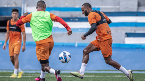 Jugadores de Barcelona SC durante un entrenamiento, 6 de febrero de 2024.