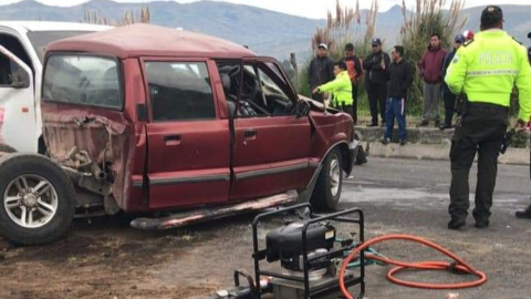 La Policía brinda asistencia tras accidente en Salcedo.