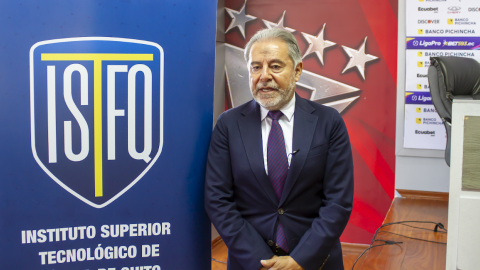 Isaac Álvarez, presidente de Liga de Quito, durante una rueda de prensa el 14 de febrero de 2024.