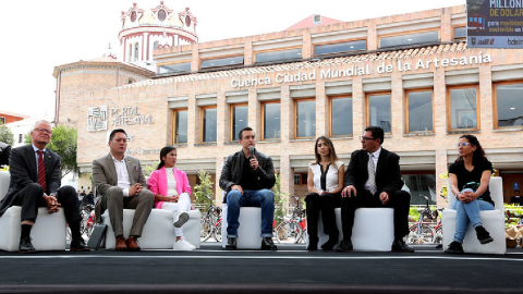 El presidente Daniel Noboa y el alcalde Cristian Zamora en un evento el 26 de febrero de 2024.