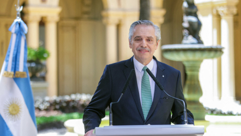 El expresidente Alberto Fernández en una de sus últimas actividades públicas antes de dejar el poder, el 8 de diciembre de 2023.