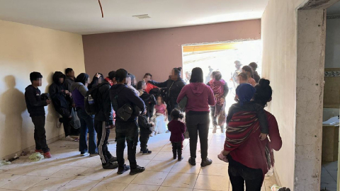 Migrantes abandonados en Sonora, México, el 23 de febrero de 2024.