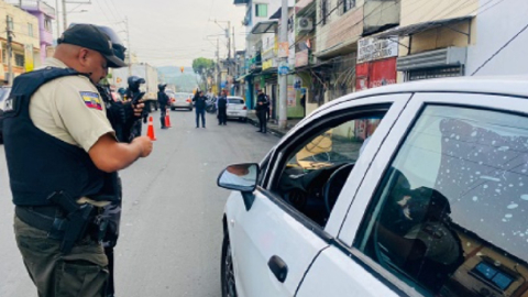 Imagen referencial de un operativo policial en Guayaquil en marzo 2024.