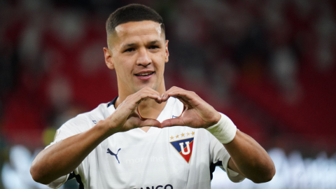 Alex Arce, jugador de Liga de Quito, celebrando su gol ante Imbabura, 28 de marzo de 2024. 