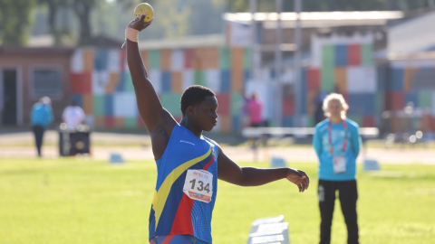 Erick Caicedo, lanzamiento de bala en los Juegos Suramericanos de la Juventud Rosario, 2022.